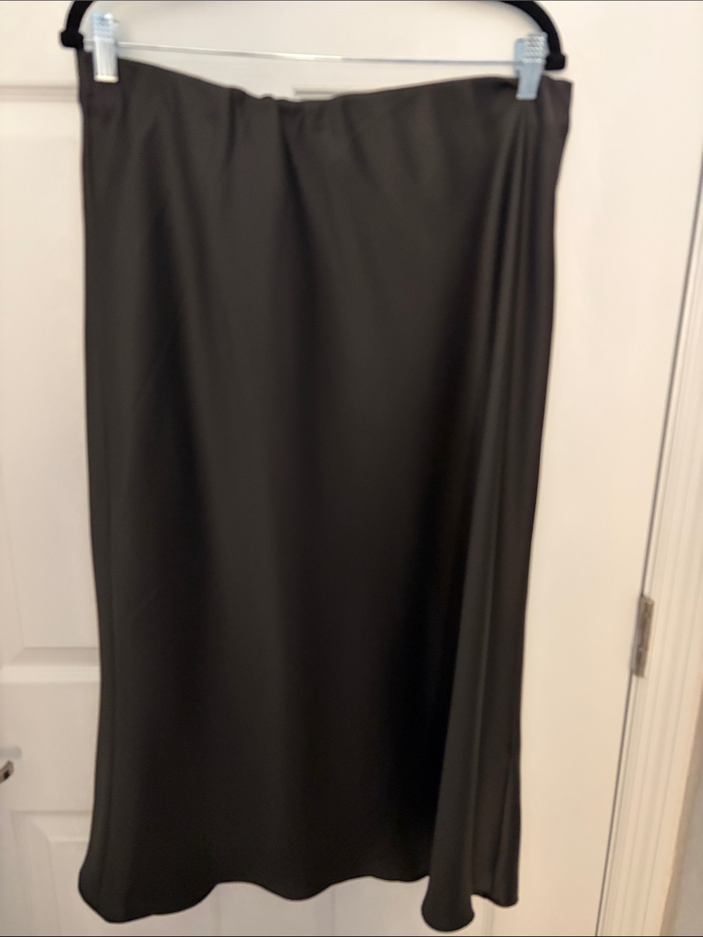 Zara NWT Black Satin Midi Skirt - Sleek Women's Slip Skirt